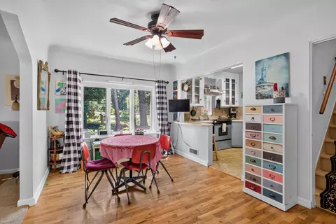 Dining - 1320 Warren Ave, Jackson, MI 49203 photo 3 of 3