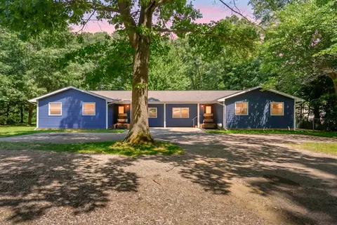 45888 County Road 653, Paw Paw, MI 49079