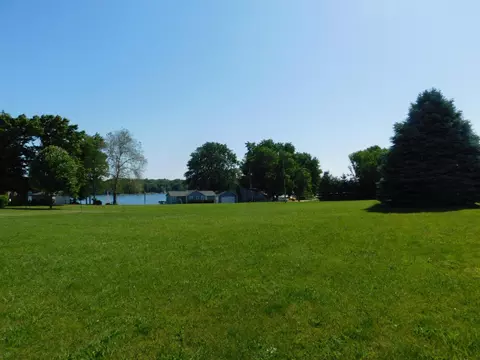 48893 Main St, Lawrence, MI 49064 photo 2