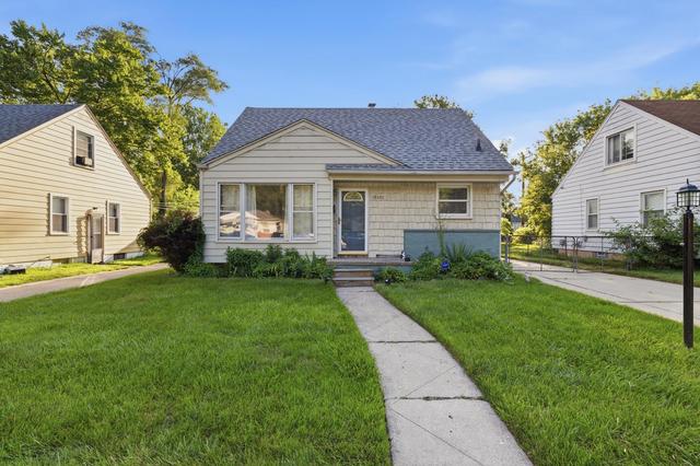 19353 Denby St, Redford, MI 48240