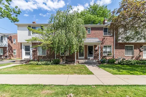 22960 Marter Rd, Saint Clair Shores, MI 48080