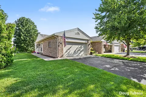 867 Bayou Dr SW, Byron Center, MI 49315