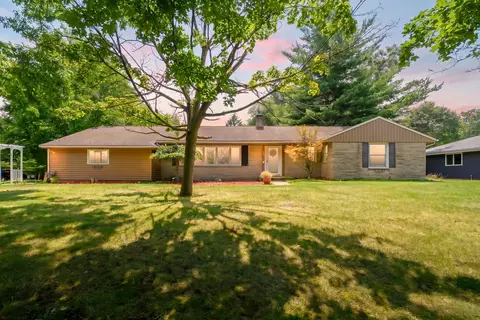 2805 Winchell Ave, Kalamazoo, MI 49008