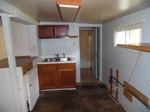 Kitchen - 441 Adams St, Jackson, MI 49202 photo 1 of 1