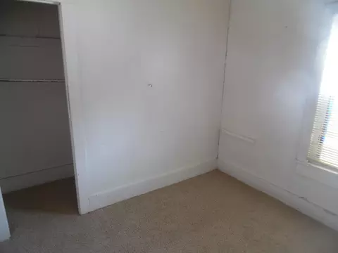 Bedroom - 441 Adams St, Jackson, MI 49202 photo 3 of 4