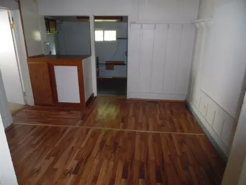 Living - 441 Adams St, Jackson, MI 49202 photo 1 of 3