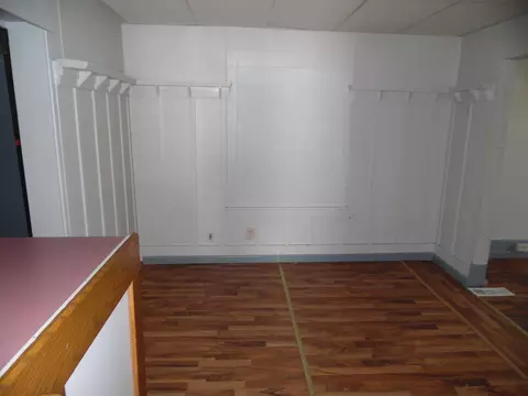 Living - 441 Adams St, Jackson, MI 49202 photo 3 of 3