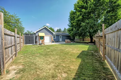 Exterior - 398 Lee St, Sunfield, MI 48890 photo 4 of 6