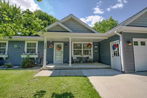 398 Lee St, Sunfield, MI 48890
