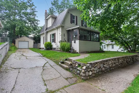 Other - 916 Lincoln St, Jackson, MI 49202 photo 2 of 15