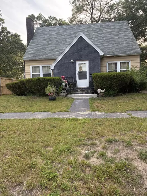 2429 Maffett St, Muskegon, MI 49444