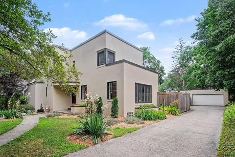 310 Aurora St SE, Grand Rapids, MI 49507
