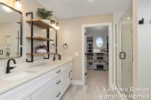 Bath - 6 Fox Point Ct NE, Ada, MI 49301 photo 10 of 10