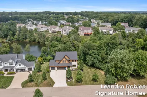 View/Area - 6 Fox Point Ct NE, Ada, MI 49301 photo 5 of 12