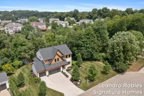 View/Area - 6 Fox Point Ct NE, Ada, MI 49301 photo 6 of 12