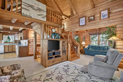 Living - 11241 Almon Pt, Jerome, MI 49249 photo 1 of 5