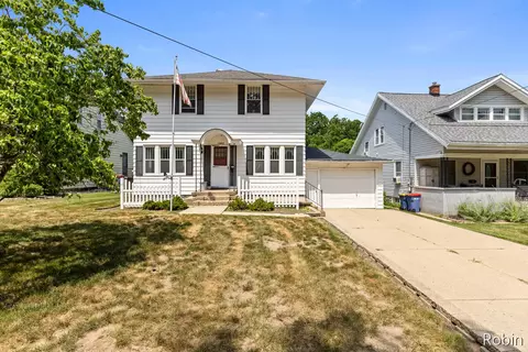 1545 4th St NW, Grand Rapids, MI 49504