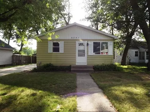 3751 Michael Ave SW, Wyoming, MI 49509