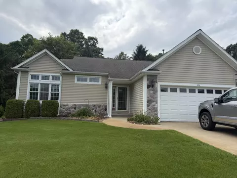 116 Stony Ridge Ct, Hillsdale, MI 49242