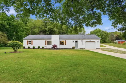 6436 Myers Lake Ave NE, Rockford, MI 49341