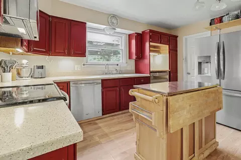 Kitchen - 515 E Pine St, Fremont, MI 49412 photo 2 of 2