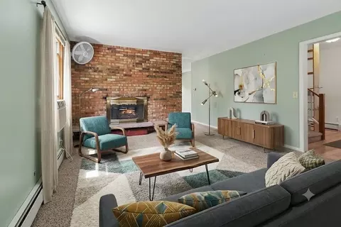 Living - 515 E Pine St, Fremont, MI 49412 photo 4 of 5