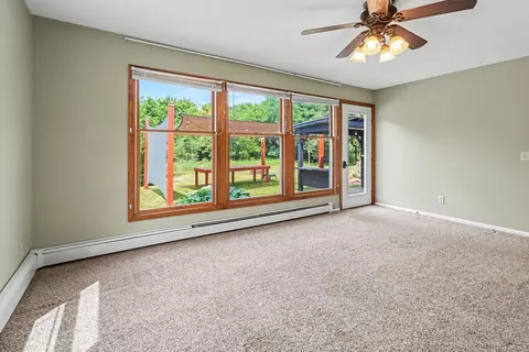 Living - 515 E Pine St, Fremont, MI 49412 photo 1 of 5