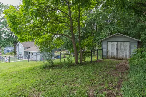 Exterior - 529 Clinton St, Marshall, MI 49068 photo 7 of 12