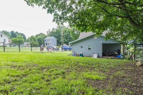 Exterior - 529 Clinton St, Marshall, MI 49068 photo 8 of 12