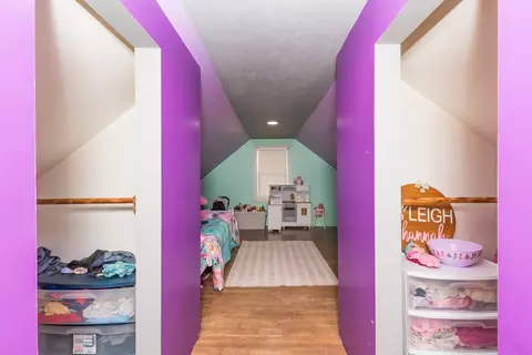 Entry Way - 529 Clinton St, Marshall, MI 49068 photo 3 of 3