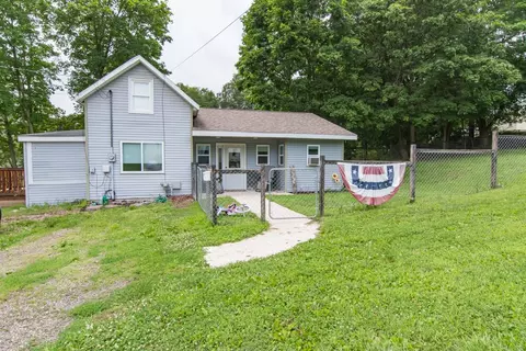 529 Clinton St, Marshall, MI 49068