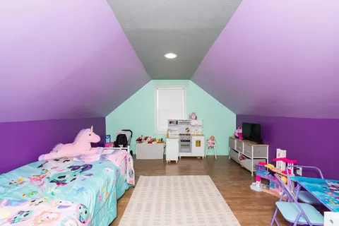Bedroom - 529 Clinton St, Marshall, MI 49068 photo 2 of 2