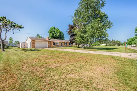 Exterior - 20565 Okemos Rd, Big Rapids, MI 49307 photo 1 of 7