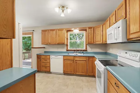 199 Highfield Rd, Marshall, MI 49068 photo 8
