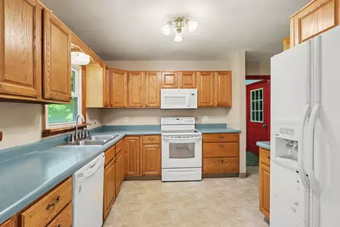 199 Highfield Rd, Marshall, MI 49068 photo 11