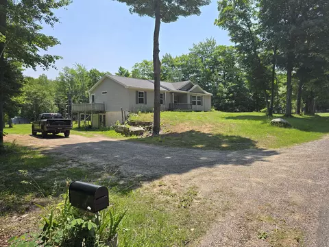 15133 S Kinross Rd, Kinross, MI 49752