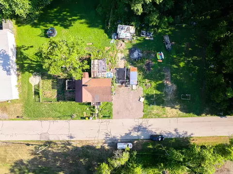 329 Webber St, Ionia, MI 48846 photo 8