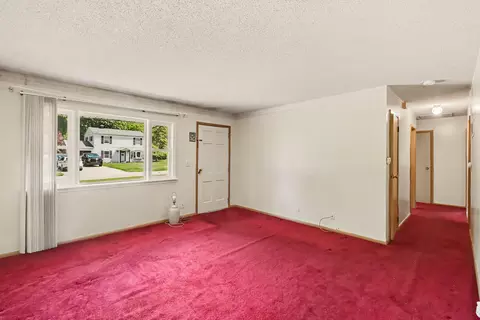 Living - 265 Amherst St, Jackson, MI 49203 photo 1 of 2