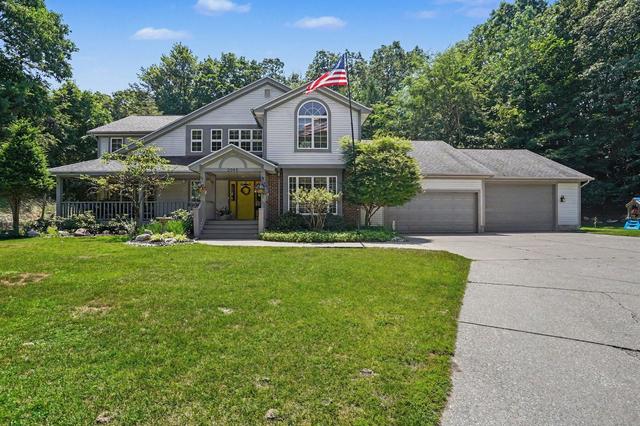 2065 Forest Park Rd, Norton Shores, MI 49441