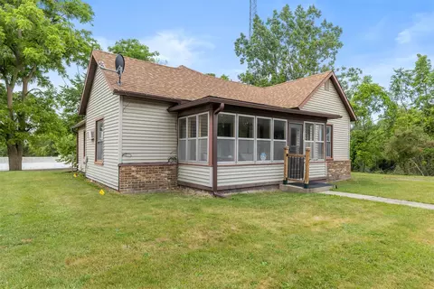 Exterior - 111 N Main St, Crystal, MI 48818 photo 1 of 9