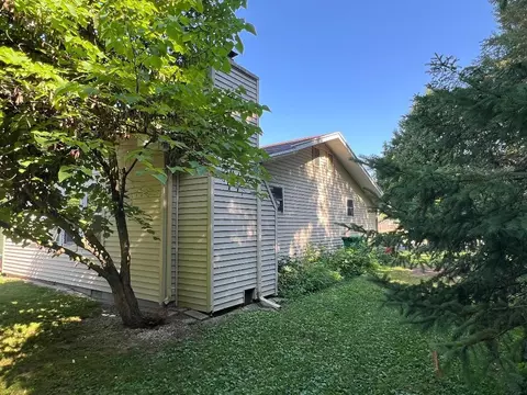 Exterior - 126 Johnson St, Edmore, MI 48829 photo 4 of 6