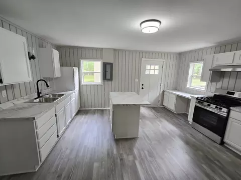 9071 S Crabapple Rd, Baldwin, MI 49304 photo 2