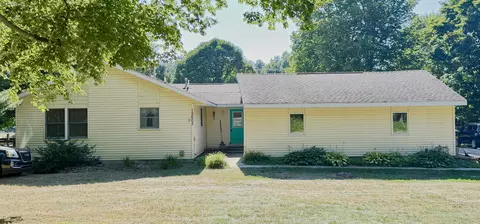 12603 76th Ave, Allendale, MI 49401