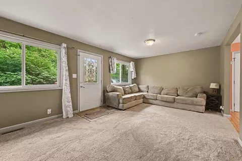 67238 Oxbow Dr, Constantine, MI 49042 photo 3