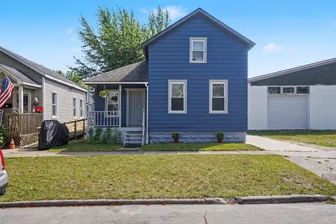 312 Elliott Ave, Grand Haven, MI 49417