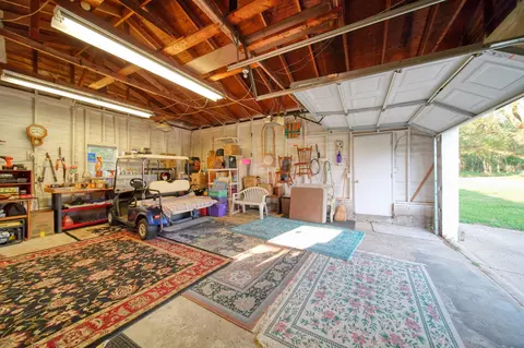 11632 Wheaton Rd, Cement City, MI 49233