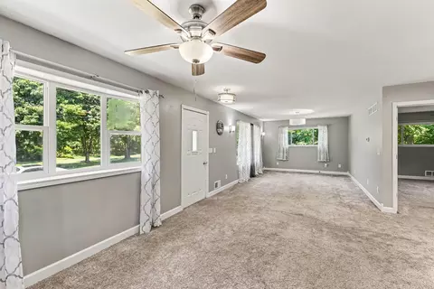Living - 3747 Harshbarger Rd, Jackson, MI 49203 photo 1 of 3