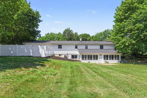 Exterior - 3747 Harshbarger Rd, Jackson, MI 49203 photo 7 of 8