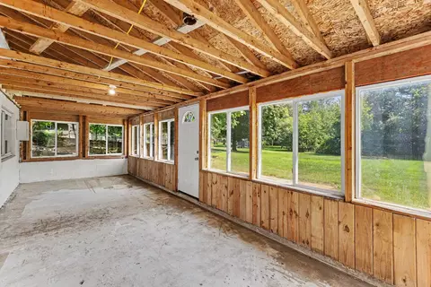Exterior - 3747 Harshbarger Rd, Jackson, MI 49203 photo 5 of 8