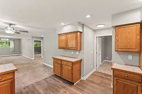 Entry Way - 3747 Harshbarger Rd, Jackson, MI 49203 photo 1 of 3